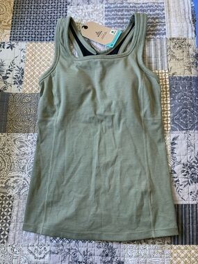 Prana Becksa Tank - Sage Green Racerback w bra lining
